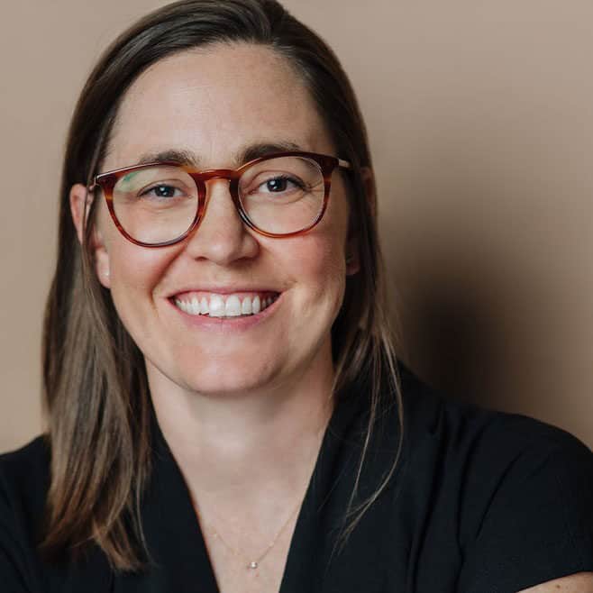 Dr. Lauren E. Roberts, Private Surgeon