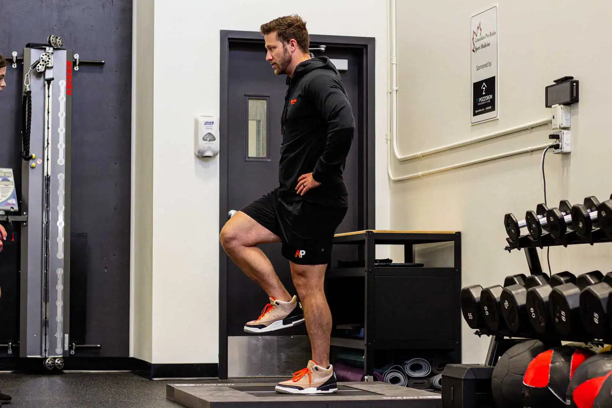 Knee and hip osteoarthritis rehabilitation exercise focused on improving mobility and strength